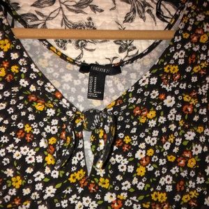 Forever 21 Dresses - π3 for $13 | Floral Skater Dress Forever 21 Dresses - π3 for $13 | Floral Skater Dress